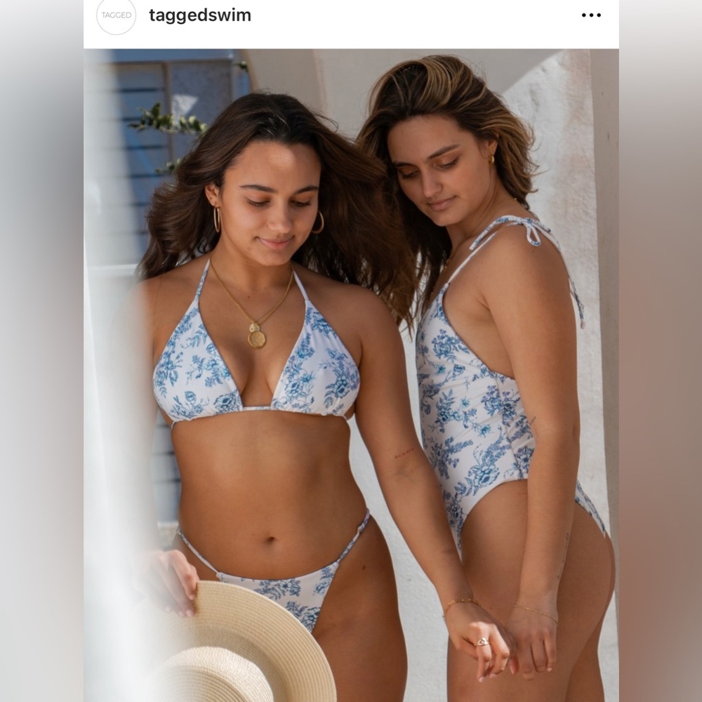 *NEW with Tags* Tagged bikini set size Small\Medium